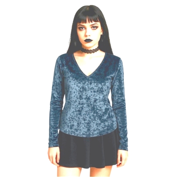 Sunshine & Rodeos Crushed Velvet Whimsigoth V-Neck Top Size S - Picture 1 of 12